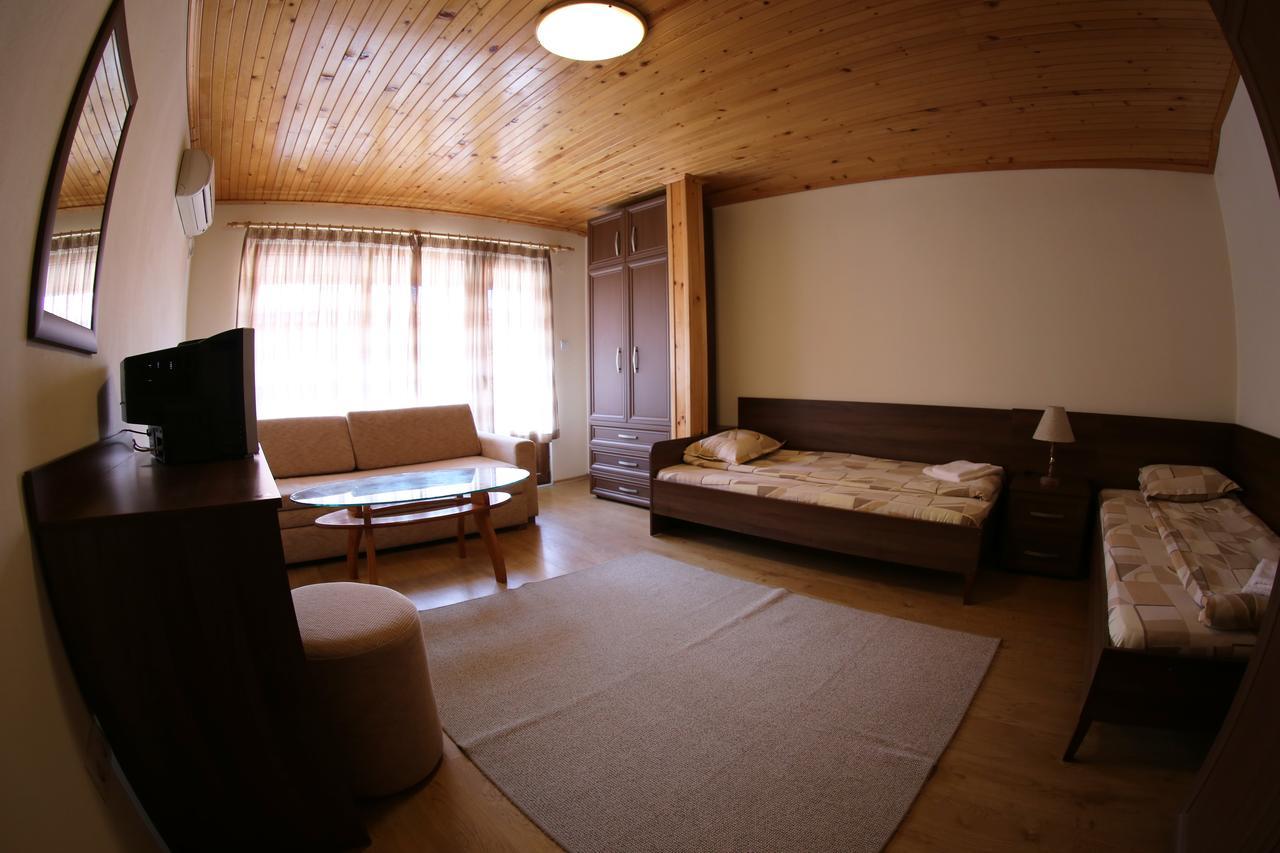 Aurora Guest House نيسيبار المظهر الخارجي الصورة